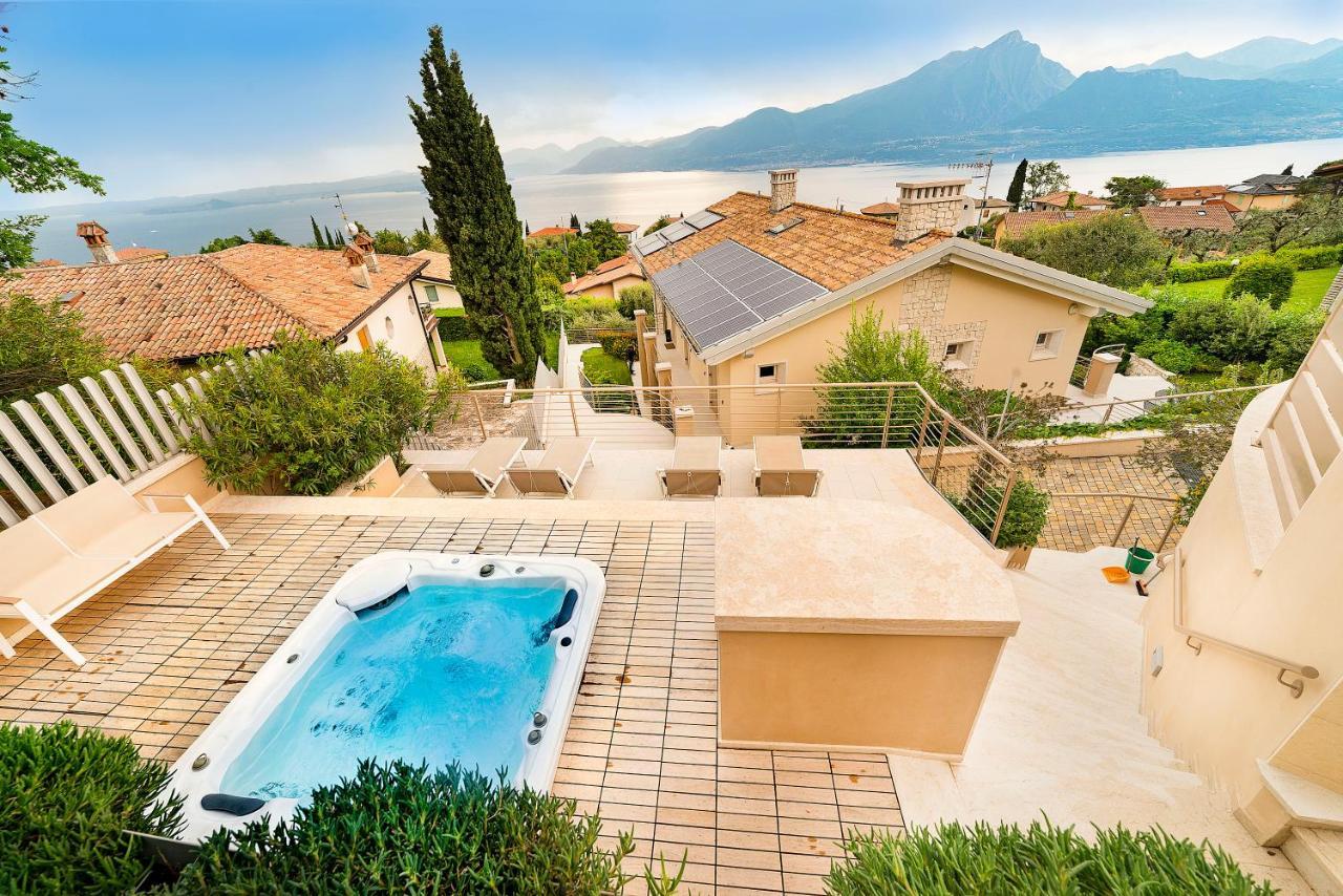 Villa Kiara Torri Del Benaco Buitenkant foto
