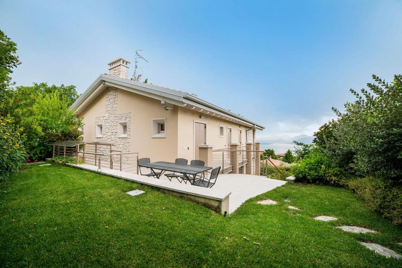 Villa Kiara Torri Del Benaco Buitenkant foto