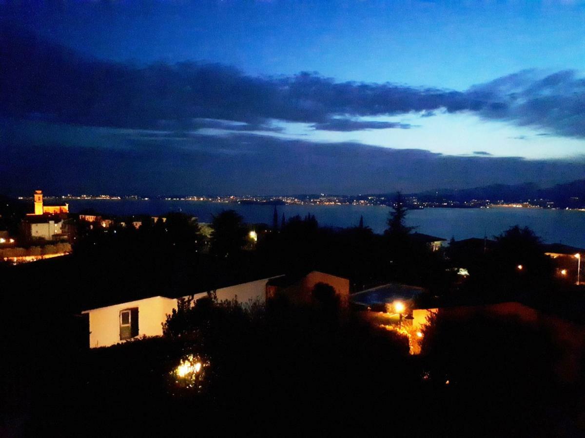 Villa Kiara Torri Del Benaco Buitenkant foto